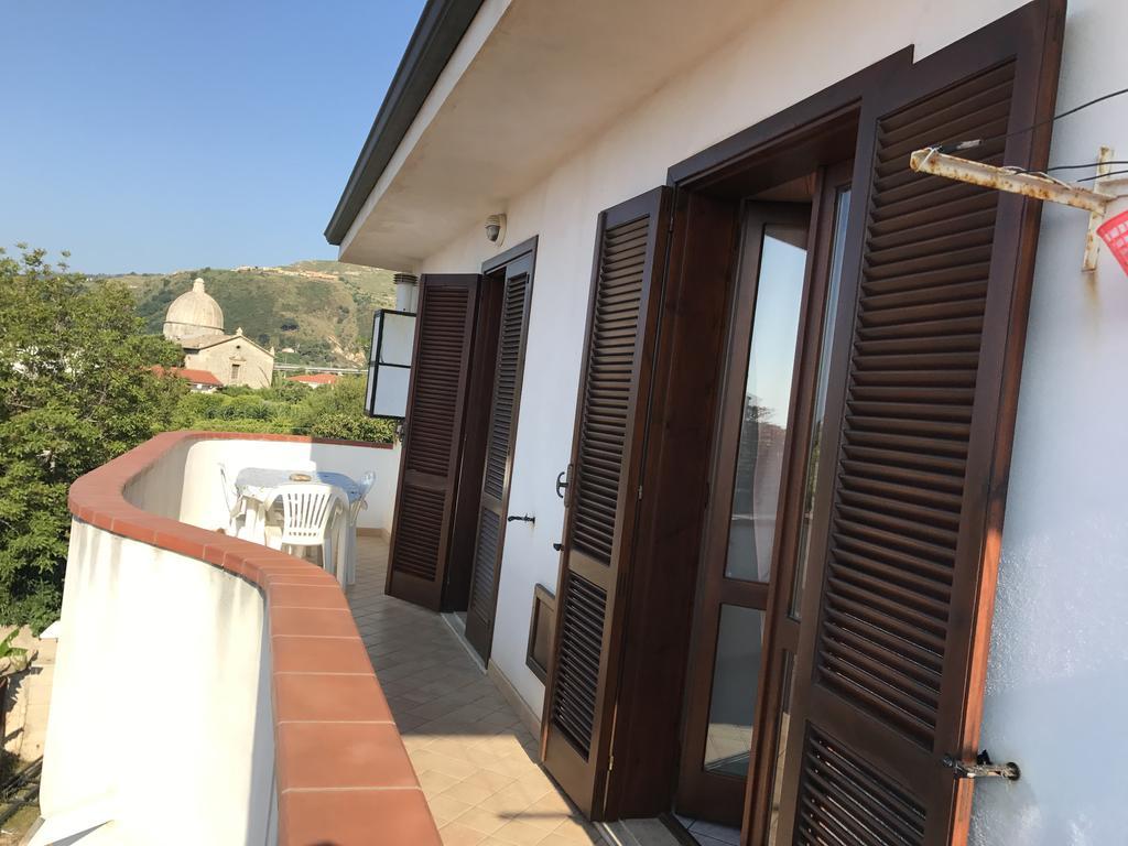 Вилла Casa Vacanza Chiara Тропея Экстерьер фото